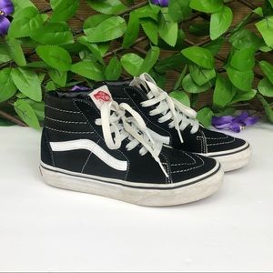 VANS - Kids High Top Skate Shoes - Classic Black 3